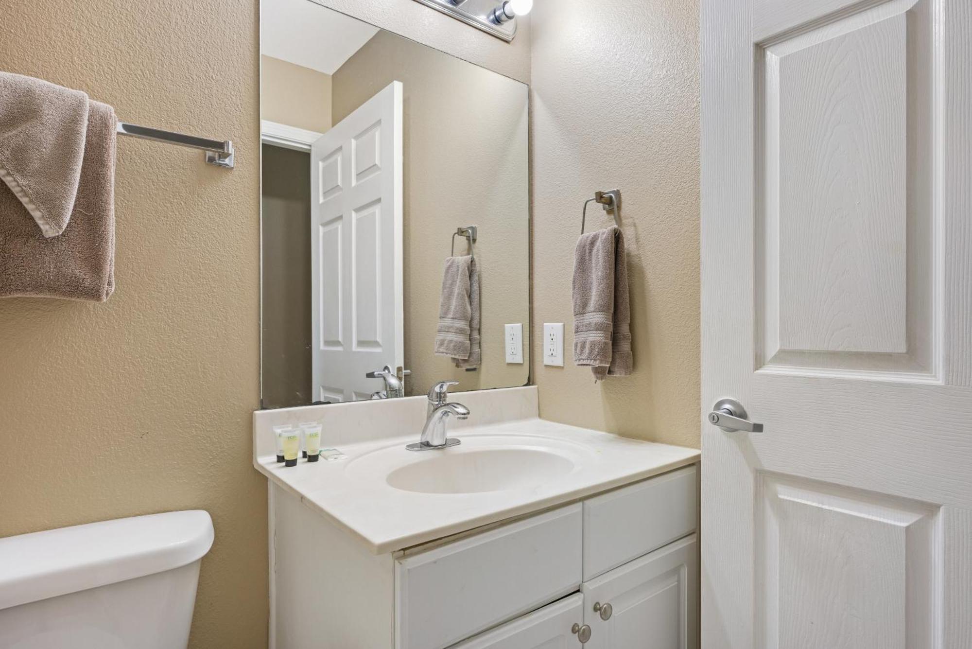 Exceptional Tidewater 403 Overlooking The Gulf! Stunning! Panama City Beach